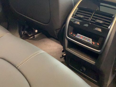 Used 2023 BMW X5 xDrive40i w/ Executive Package AWD/4WD image 46