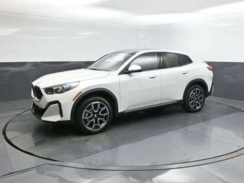New 2026 BMW X2 xDrive28i image 30