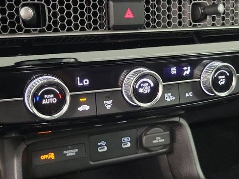 Certified 2025 Honda Civic Sport image 30