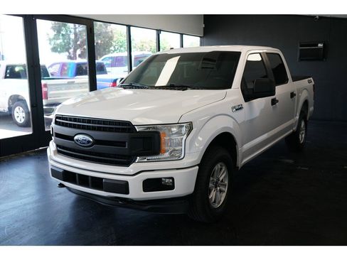 Used 2018 Ford F150 XL w/ Equipment Group 101A Mid AWD/4WD image 3