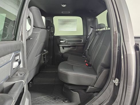 New 2026 RAM 3500 Big Horn AWD/4WD image 34