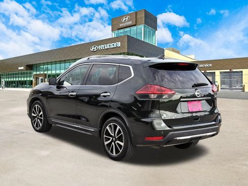 Used 2020 Nissan Rogue SL w/ Premium Package FWD image 8