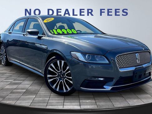 Used 2018 Lincoln Continental Reserve w/ Continental Climate Package image 3
