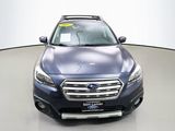 Used 2017 Subaru Outback 2.5i Limited image 2