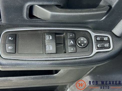 Used 2024 RAM 2500 Tradesman w/ Chrome Appearance Group AWD/4WD image 21