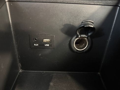 Used 2017 Kia Forte LX image 26