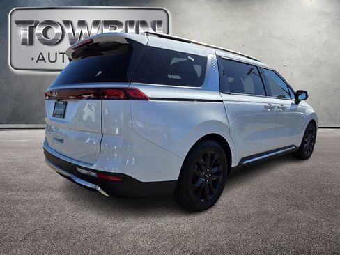 Used 2024 Kia Carnival SX Prestige FWD image 5