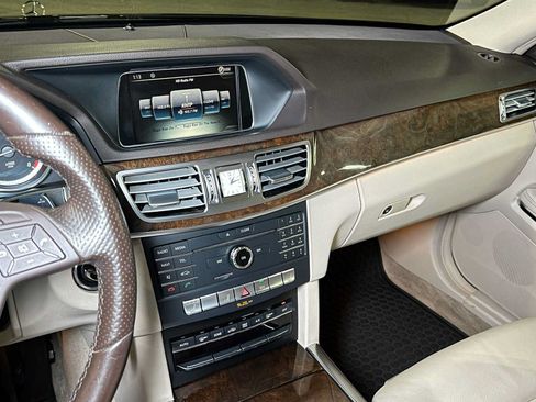 Used 2016 Mercedes-Benz E 350 4MATIC Wagon image 31