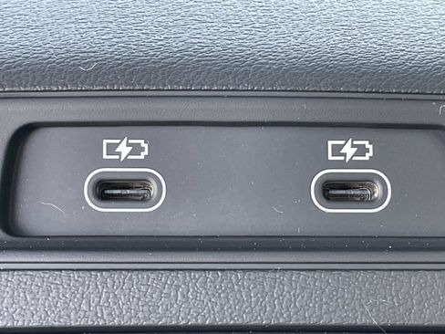 New 2025 Audi Q5 Prestige image 13