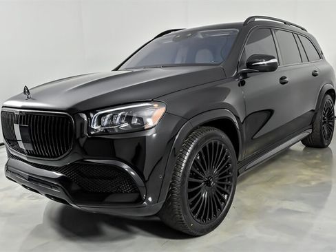 Used 2022 Mercedes-Benz Maybach GLS 600 4MATIC image 6
