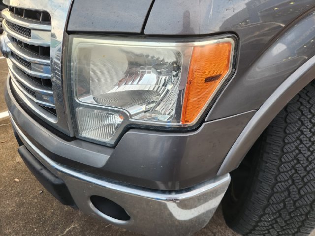 Used 2013 Ford F150 Lariat w/ Mid Equipment Group RWD image 6