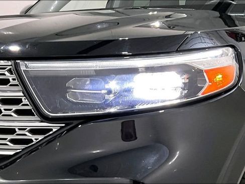 Used 2020 Ford Explorer Limited w/ Equipment Group 310A image 34