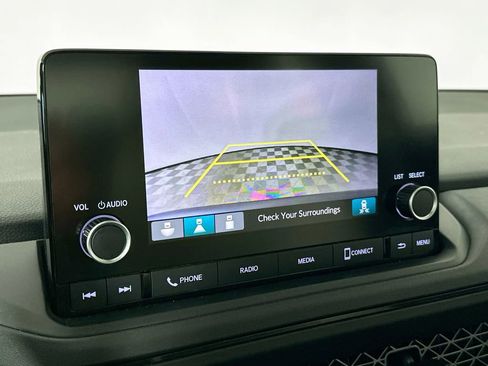 Used 2025 Honda Accord SE image 12