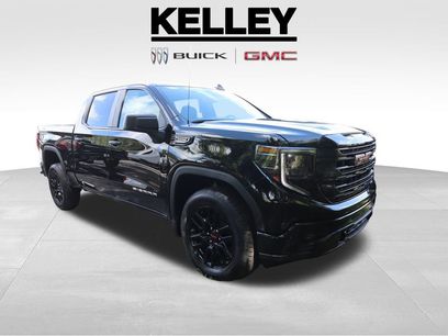 New 2025 GMC Sierra 1500 Pro w/ Graphite Edition