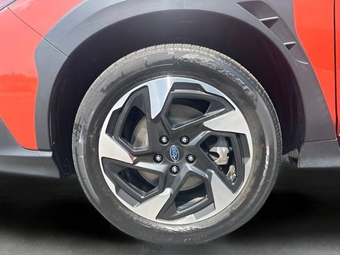 Used 2024 Subaru Crosstrek 2.5i Limited AWD/4WD image 37