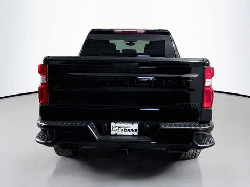 Used 2021 Chevrolet Silverado 1500 Custom Trail Boss w/ Realtree Special Edition AWD/4WD image 8