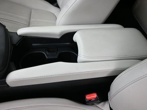 Used 2019 Honda Insight Touring image 25