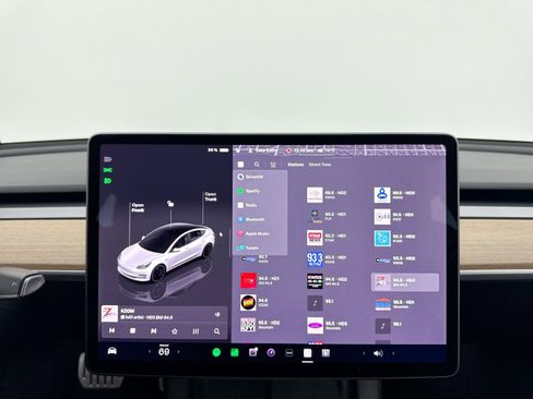 Used 2023 Tesla Model 3 Performance image 21