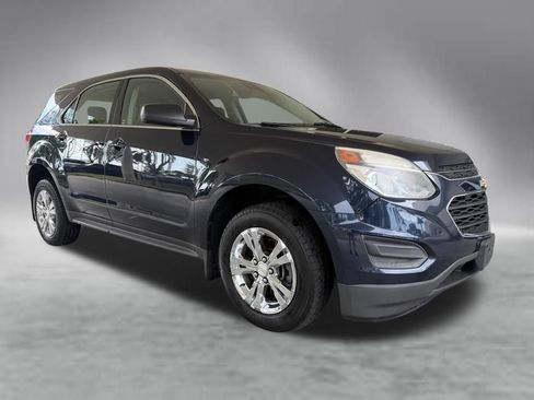 Used 2016 Chevrolet Equinox LS FWD image 2