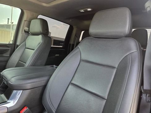 Used 2025 GMC Sierra 2500 SLT w/ SLT Premium Package AWD/4WD image 27