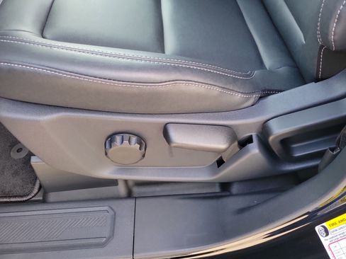 New 2026 Ford Bronco Big Bend w/ Black Diamond Package image 14