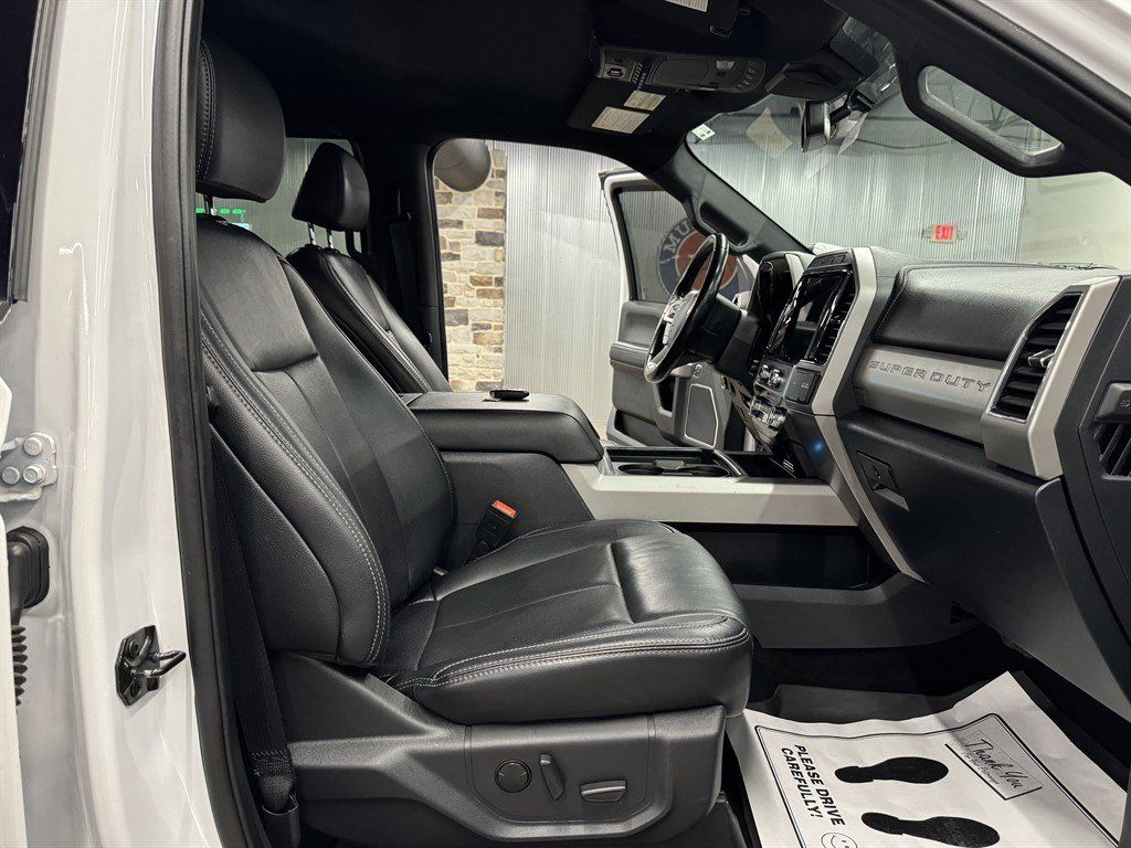 Used 2022 Ford F250 Lariat w/ Lariat Ultimate Package AWD/4WD image 37