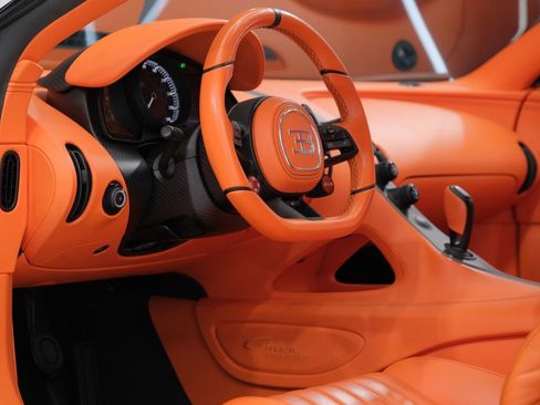 Used 2022 Bugatti Chiron Pur Sport image 63