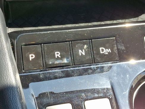 New 2025 Nissan Murano SL image 14