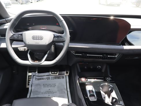 Used 2025 Audi S6 e-tron Premium Plus w/ Premium Plus AWD/4WD image 14