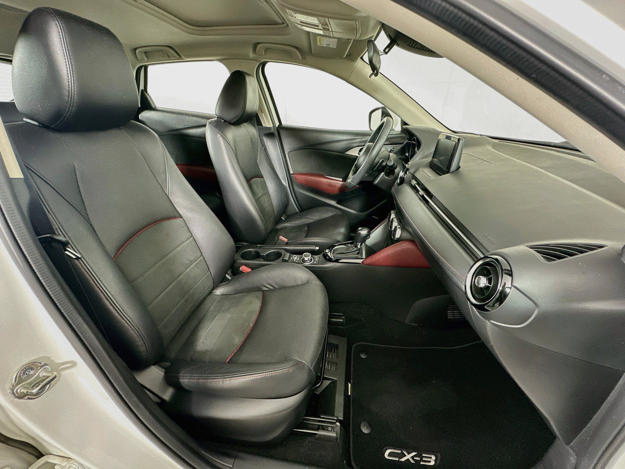 Used 2018 MAZDA CX-3 Grand Touring FWD image 31