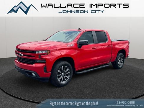 Used 2020 Chevrolet Silverado 1500 RST AWD/4WD image 2