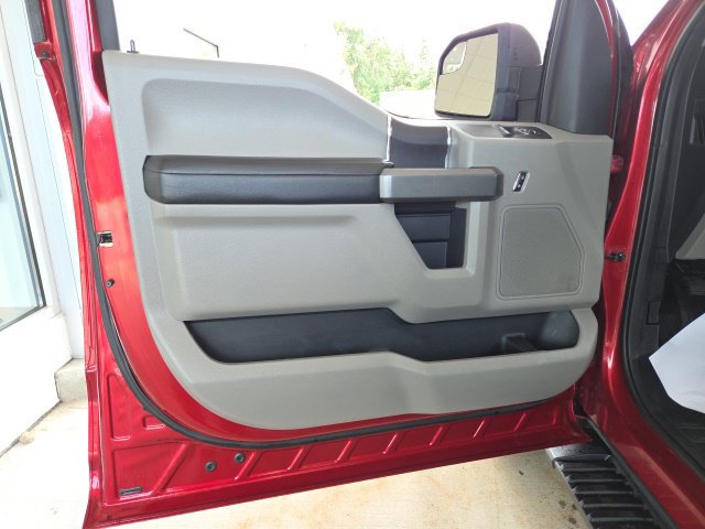 Used 2016 Ford F150 XLT AWD/4WD image 34