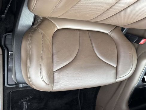 Used 2015 Lincoln MKC FWD w/ Equipment Group 102A Reserve image 19