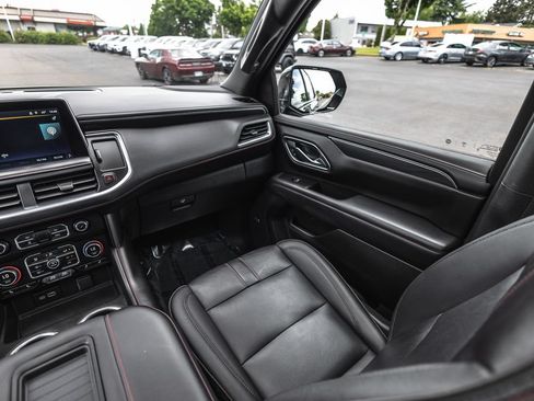 Used 2023 Chevrolet Tahoe RST w/ Luxury Package AWD/4WD image 27