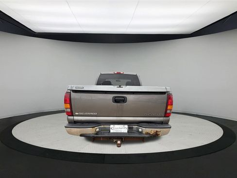 Used 2000 Chevrolet Silverado 1500 LS image 7