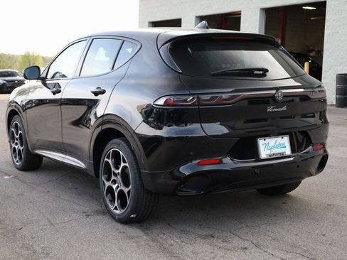 New 2025 Alfa Romeo Tonale Veloce w/ Premium Package image 6