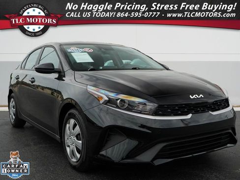 Used 2024 Kia Forte LX FWD image 1