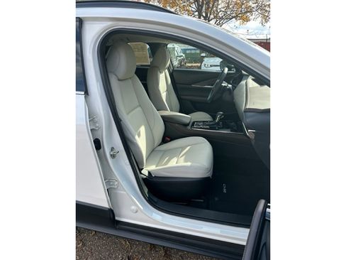 Certified 2025 MAZDA CX-30 2.5 Turbo w/ Premium Plus Pkg image 21