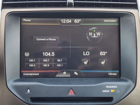 Used 2011 Ford Edge SEL w/ 202A Rapid Spec Order Code image 17