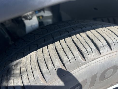 Certified 2024 Mercedes-Benz GLE 350 4MATIC image 12