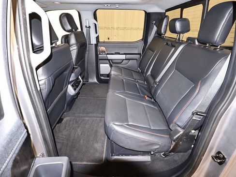 Used 2024 Ford F350 Lariat w/ Lariat Ultimate Package image 13