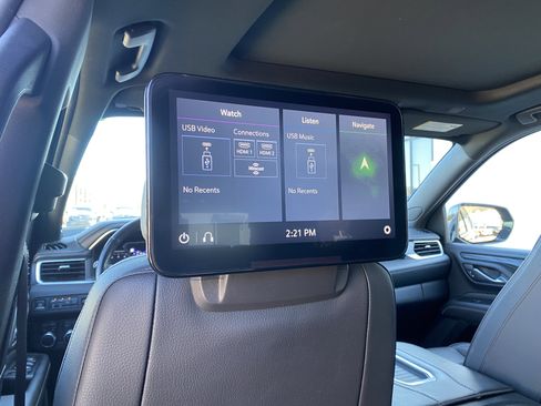 Used 2021 GMC Yukon Denali w/ Denali Premium Package image 36