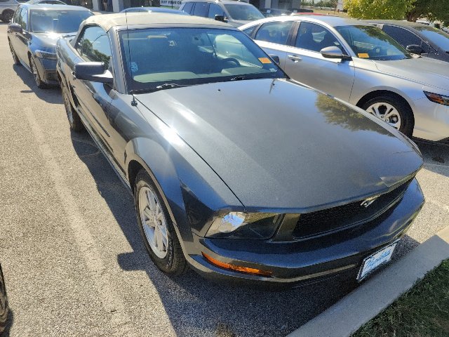 Used 2008 Ford Mustang Premium RWD image 18