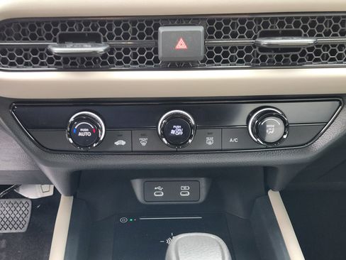New 2026 Honda HR-V LX image 12