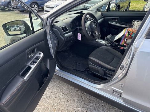 Used 2016 Subaru Crosstrek 2.0i Premium w/ Moonroof Package image 13