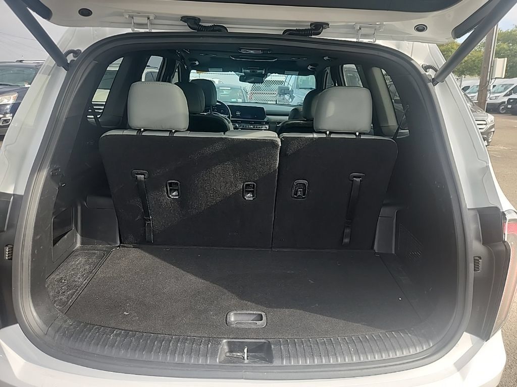 Certified 2023 Kia Telluride EX X-Line AWD/4WD image 18