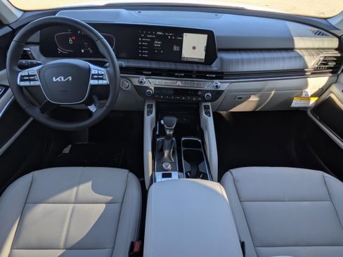 New 2025 Kia Telluride EX image 16