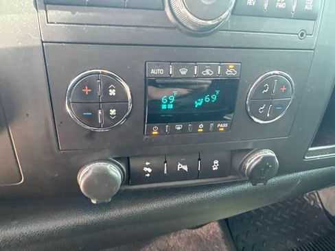 Used 2013 GMC Sierra 1500 SLE w/ Power Tech Package AWD/4WD image 24