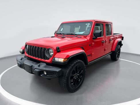 Used 2025 Jeep Gladiator Sport AWD/4WD image 1
