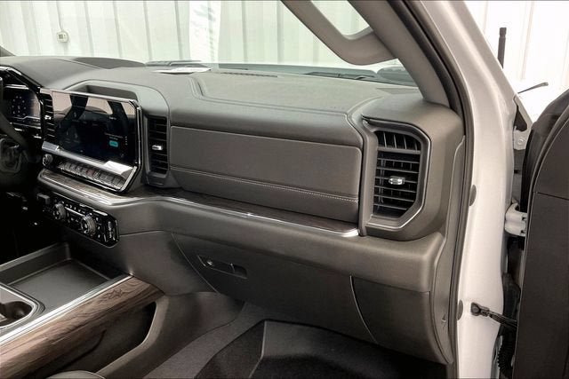 Certified 2024 Chevrolet Silverado 3500 LTZ w/ LTZ Plus Package AWD/4WD image 17